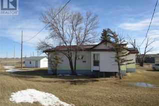 Detached House for Sale, 200 - #2 Highway, Rockglen, SK