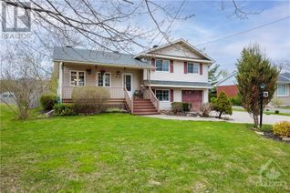 Raised Ranch-Style House for Sale, 336 Country Street, Almonte, ON