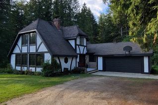 House for Sale, 3025 Camozzi Road, Revelstoke, BC