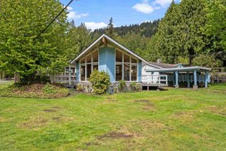Ranch-Style House for Sale, 1879 Carol Road, Lindell Beach, BC