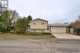 Detached House for Sale, 739 6th Street E, Saskatoon, SK