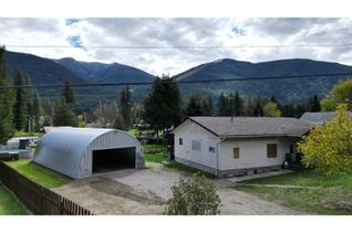 Property for Sale, 2036 Loff Road, Castlegar, BC