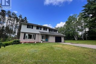 Detached House for Sale, 76 York River Drive, Bancroft, ON