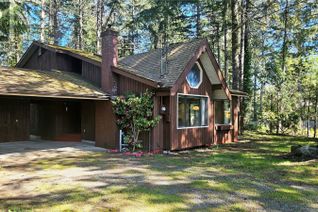 Detached House for Sale, 2394 Desmarais Pl, Courtenay, BC