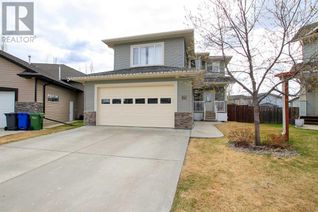 Detached House for Sale, 35 Lenon Close, Red Deer, AB