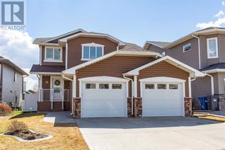 Detached House for Sale, 42 Larsen Crescent, Red Deer, AB