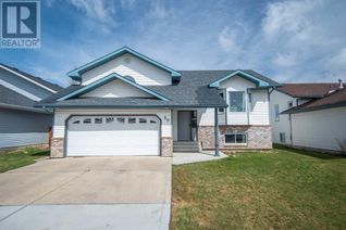 Detached House for Sale, 40 Willow Springs Crescent, Sylvan Lake, AB
