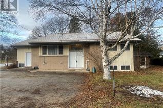 Detached House for Sale, 98 King Street, Tiverton, ON