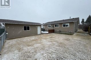 Detached House for Sale, 6 Freeman Drive, Swan Hills, AB