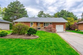 Bungalow for Sale, 136 West 35th Street, Hamilton, ON