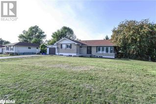 Detached House for Sale, 2146 Innisfil Beach Road, Innisfil, ON