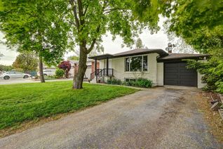Detached House for Sale, 1023 Caven St, Mississauga, ON