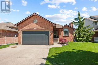 House for Sale, 8 Garden Path, Chatham, ON