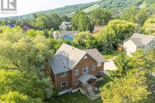 Detached House for Sale, 116 Tyrolean Lane, The Blue Mountains, ON
