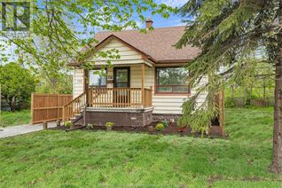 Bungalow for Sale, 758 South Pacific Avenue, Windsor, ON