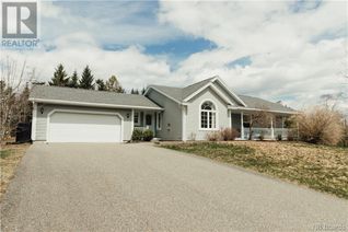 Detached House for Sale, 43 Concorde Crescent, Quispamsis, NB