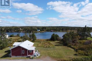 Detached House for Sale, 40 Ferry Road, Moser River, NS