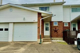 Freehold Townhouse for Sale, 20 Thompson Rd, Kapuskasing, ON