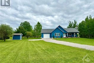 Detached House for Sale, 9517 County Road 42 Highway, Westport, ON
