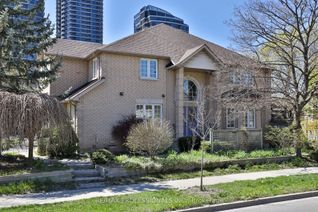 Freehold Townhouse for Sale, 2 Formula Crt, Toronto, ON