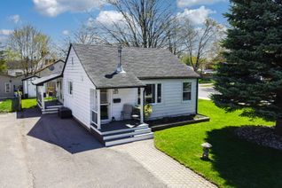Bungalow for Sale, 227 Ardmore Ave, Kawartha Lakes, ON