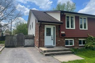 Semi-Detached House for Sale, 8323 Mundare Cres, Niagara Falls, ON