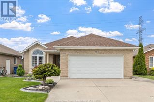 Bungalow for Sale, 12 Homesteads Drive, Tilbury, ON