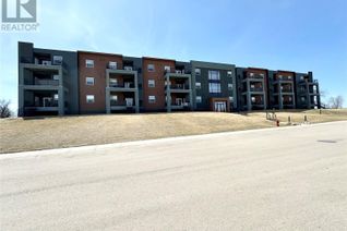 Condo Apartment for Sale, 104 71 Riverwood Drive, Weyburn, SK