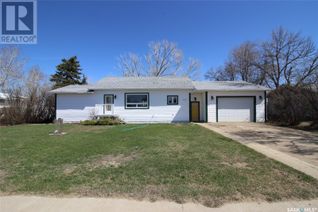 Bungalow for Sale, 112 1st Street E, Climax, SK