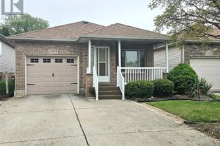 Detached House for Sale, 243 Greenfield Lane, Chatham, ON