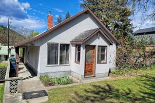 House for Sale, 316 8th Avenue, Castlegar, BC