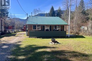 House for Sale, 169 6th Street, Tulameen, BC