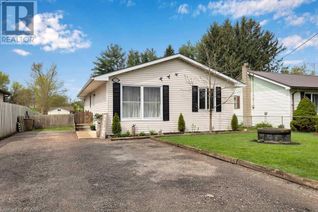 Bungalow for Sale, 27 South Street, Walsingham, ON