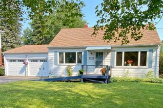 Bungalow for Sale, 593 Watson Ave, Newmarket, ON