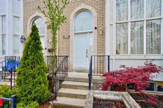 Townhouse for Sale, 209 Shirley Dr, Richmond Hill, ON