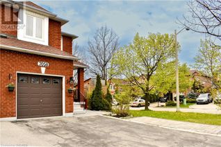 Semi-Detached House for Sale, 7058 Stoneywood Way, Mississauga, ON