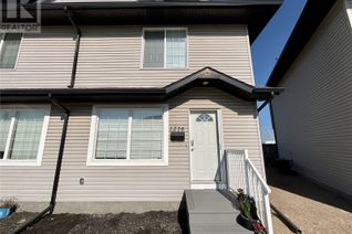 Semi-Detached House for Sale, 1216 Wessex Place, Regina, SK