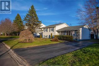 Detached House for Sale, 76 Crestwood, Moncton, NB