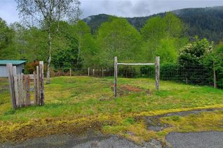 Property for Sale, 8 Freda Rd, Tahsis, BC