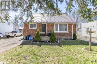 Detached House for Rent, 17 Champlain Street, Orillia, ON