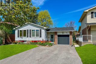 Bungalow for Sale, 32 Cynthia Court, Barrie, ON