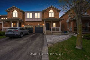 Semi-Detached House for Sale, 30 Comoq Ave, Vaughan, ON
