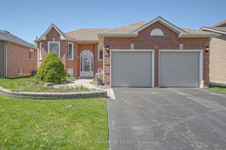 Detached House for Sale, 18 Brown St, Barrie, ON