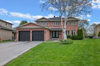 Detached House for Sale, 15 Dunsford Crt, Kawartha Lakes, ON