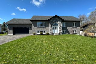 Detached House for Sale, 250 Washburn Island Rd, Kawartha Lakes, ON