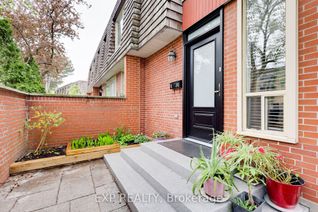 Condo Townhouse for Sale, 34 Yorkminster Rd #4, Toronto, ON