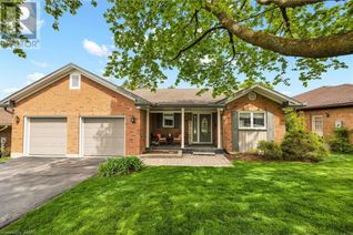 Bungalow for Sale, 318 Roxton Drive, Waterloo, ON
