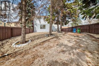 Freehold Townhouse for Sale, 4320 4a Avenue Se, Calgary, AB