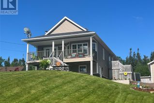 House for Sale, 61 Crooked Lake Road, Badger, NL