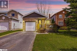 Bungalow for Sale, 15 Orok Lane, Barrie, ON